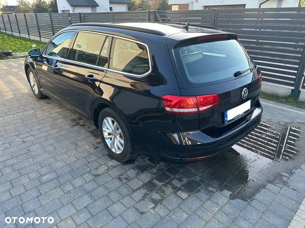 Volkswagen Passat Variant 2.0 TDI SCR BlueMotion Comfortline - 7