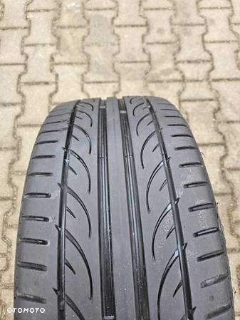 HANKOOK VENTUS V12 EVO2 225 40 18 CALI   92Y - 1