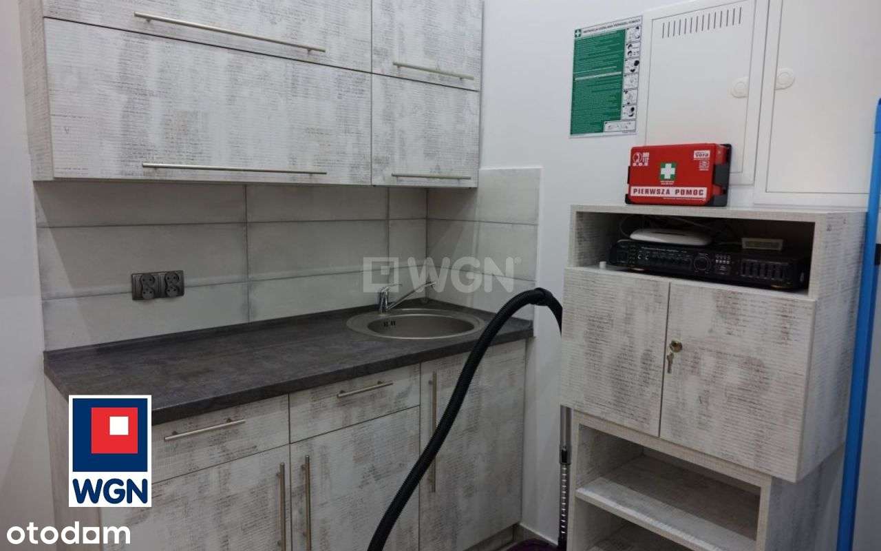 Lokal handlowo-usługowy-9