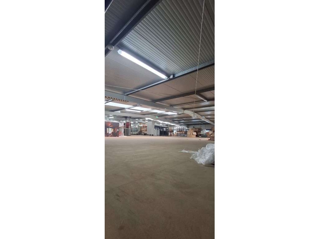 Armazém para Venda e/ou Arrendamento | Zona Industrial de Vialonga ...-9