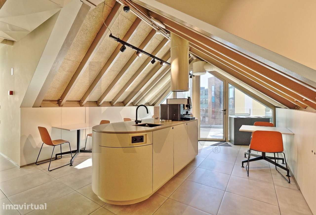 Escritório de Última Geração Novo para 2 pessoas em Alcântara, Lisboa - Grande imagem: 3/23