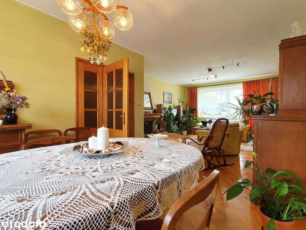 Dom z Ogrodem - 180m2 - Możliwość przekształcenia na 4 mieszkania!-9