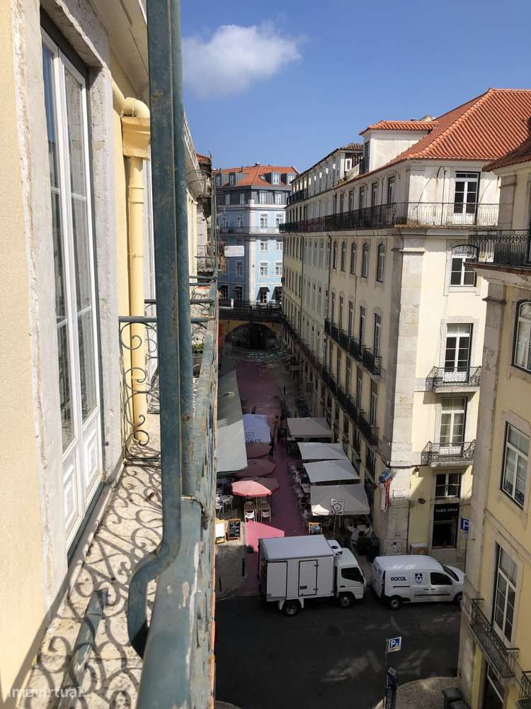 Escritório arejado com muita luz - Grande imagem: 5/7