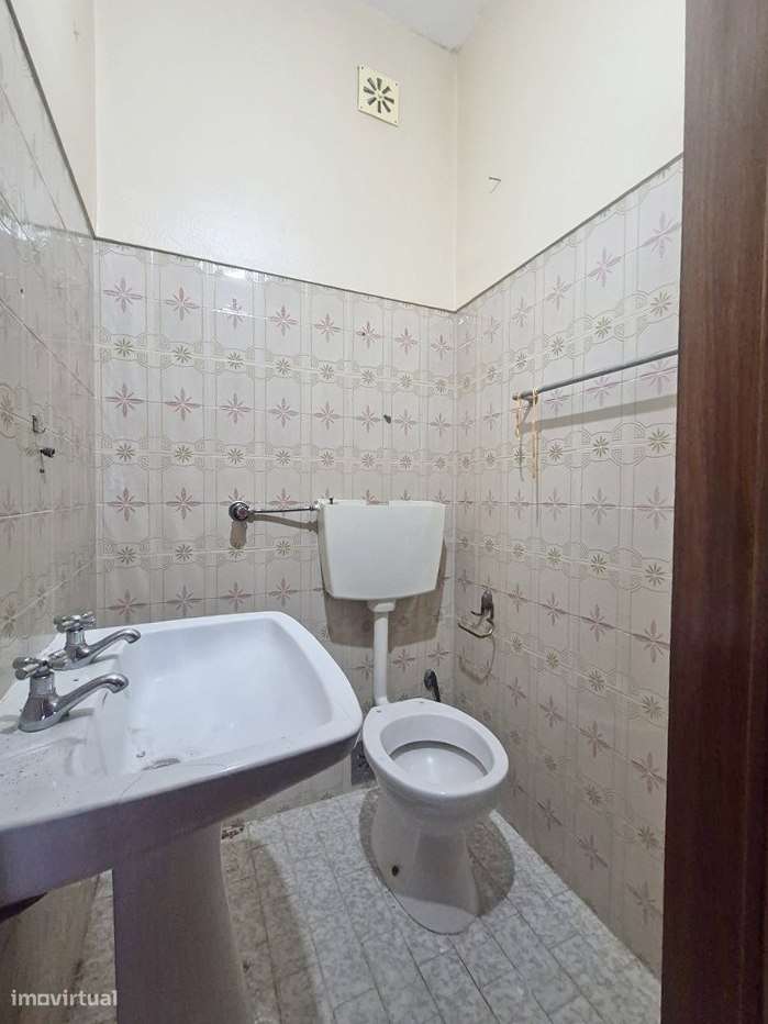 Apartamento T3 Venda em Amora,Seixal-5