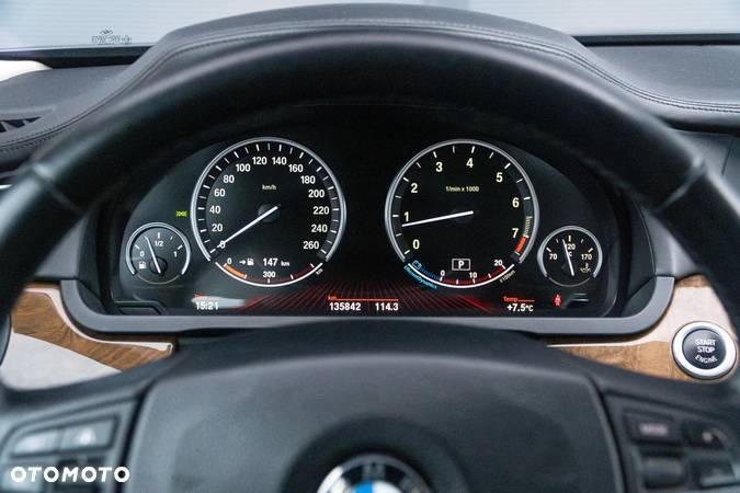 BMW Seria 7 750i L xDrive - 20