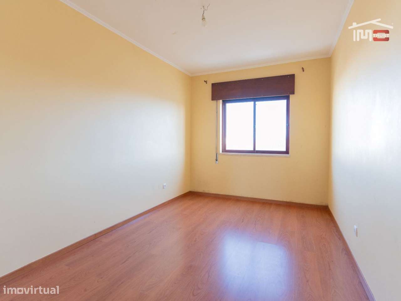 Apartamento T3 Funcional com Excelentes Acessos-13