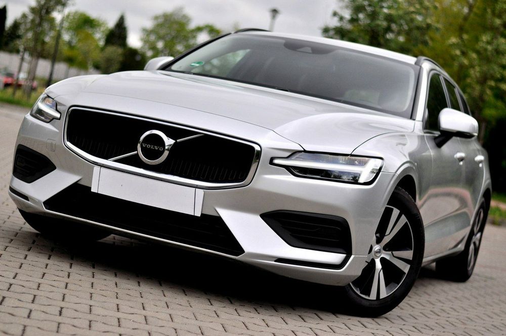 Volvo V60 II D3 2020