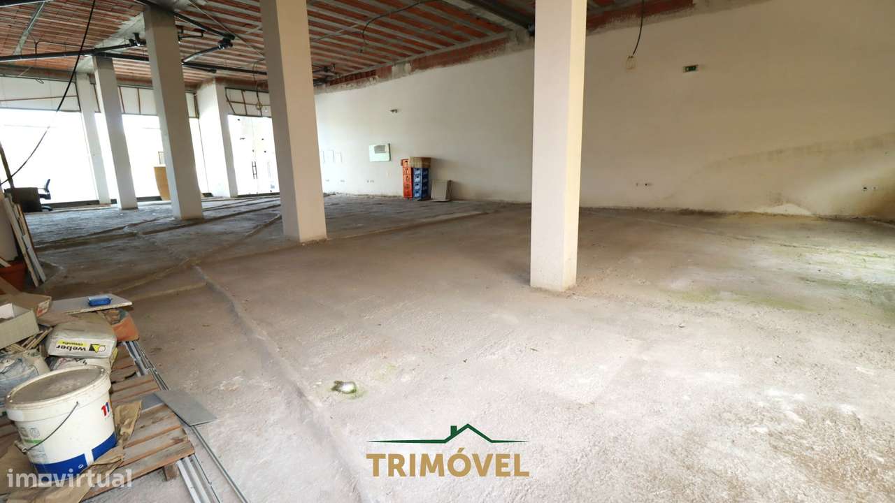 Loja no Centro de São João da Madeira - Grande imagem: 5/10