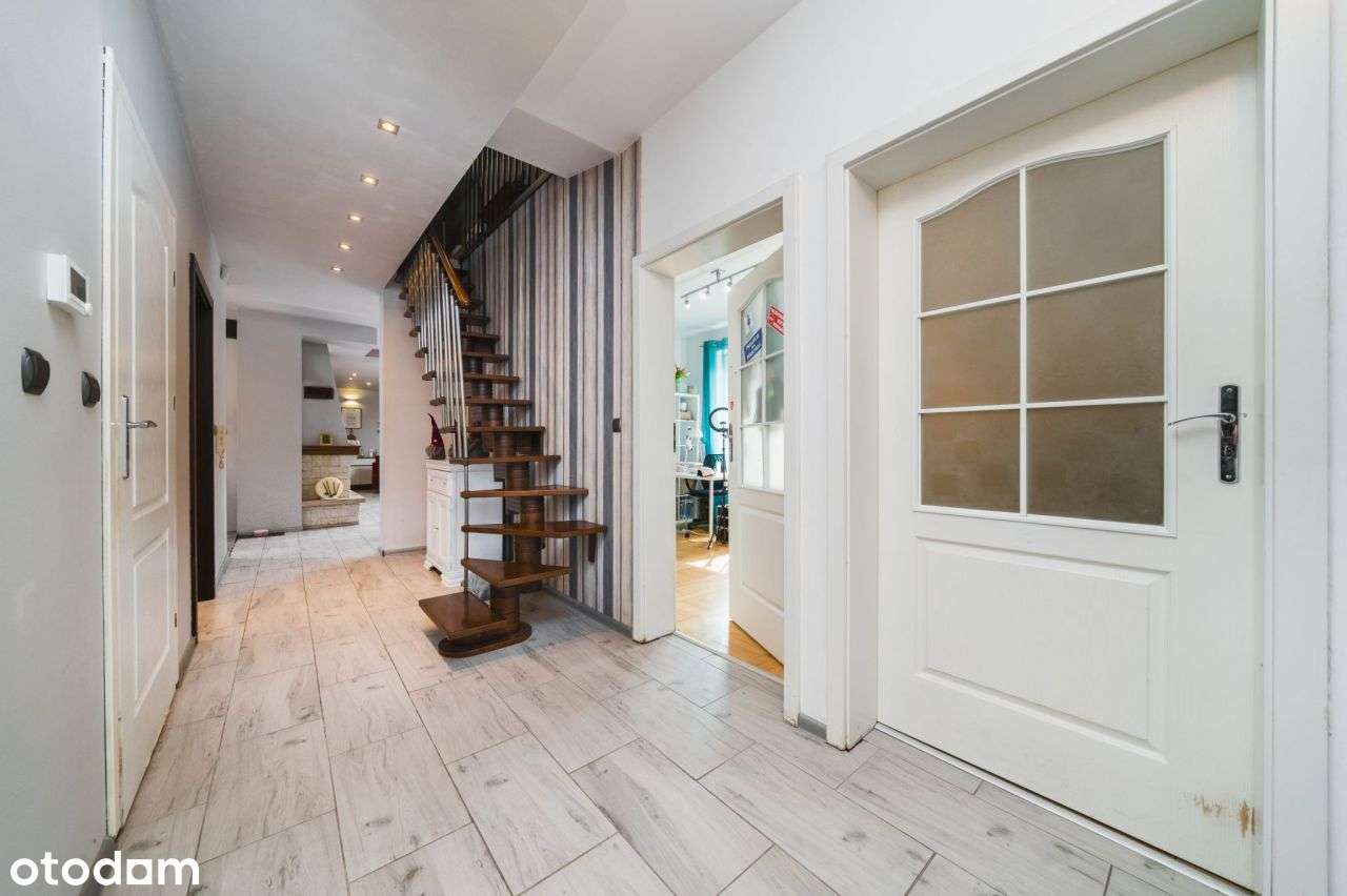 Piękny Dom pod Krakowem 260m2 Michałowice-18