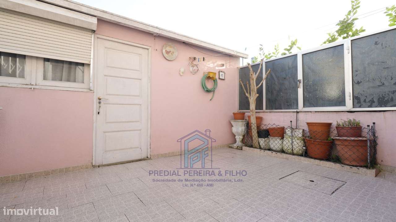 Moradia T3 - Rio Tinto / Venda Nova / Próx. Escola Secundária-10