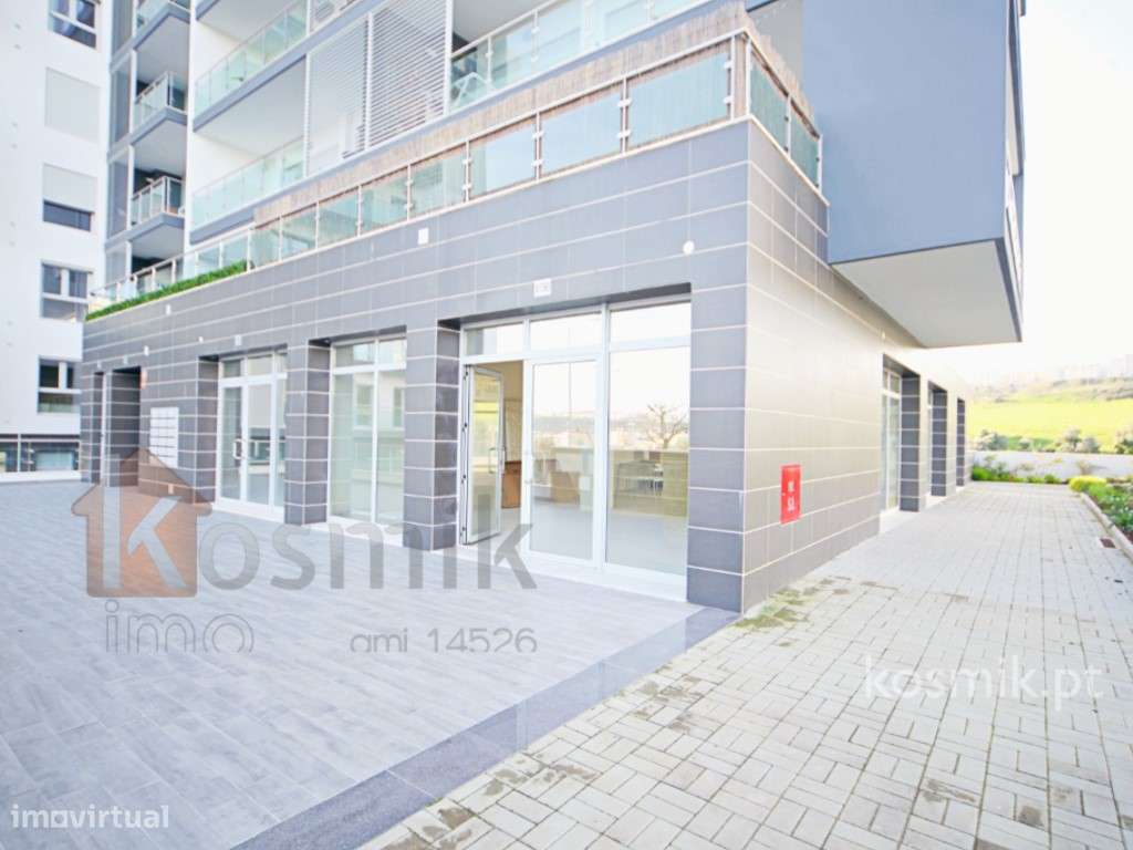 Loja 200m2 SOLVILLAS :: ODIVELAS :: NOVO :: Terraço 50m2 . Vistas .... - Grande imagem: 4/56