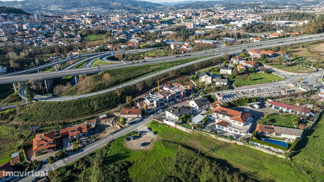 Moradia T3 de Gaveto em construção em Antime, Fafe - Grande imagem: 4/21