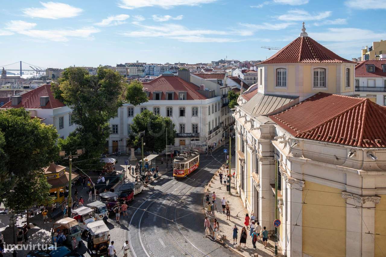 Apartamento T2 no Chiado, no centro histórico de Lisboa-26