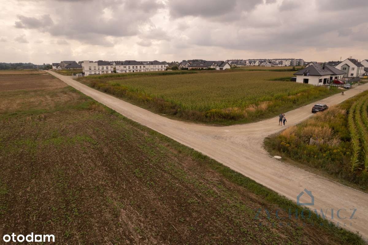 Działka inwestycyjna-1