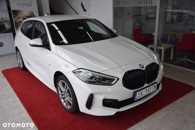 BMW Seria 1 118i M Sport - 10