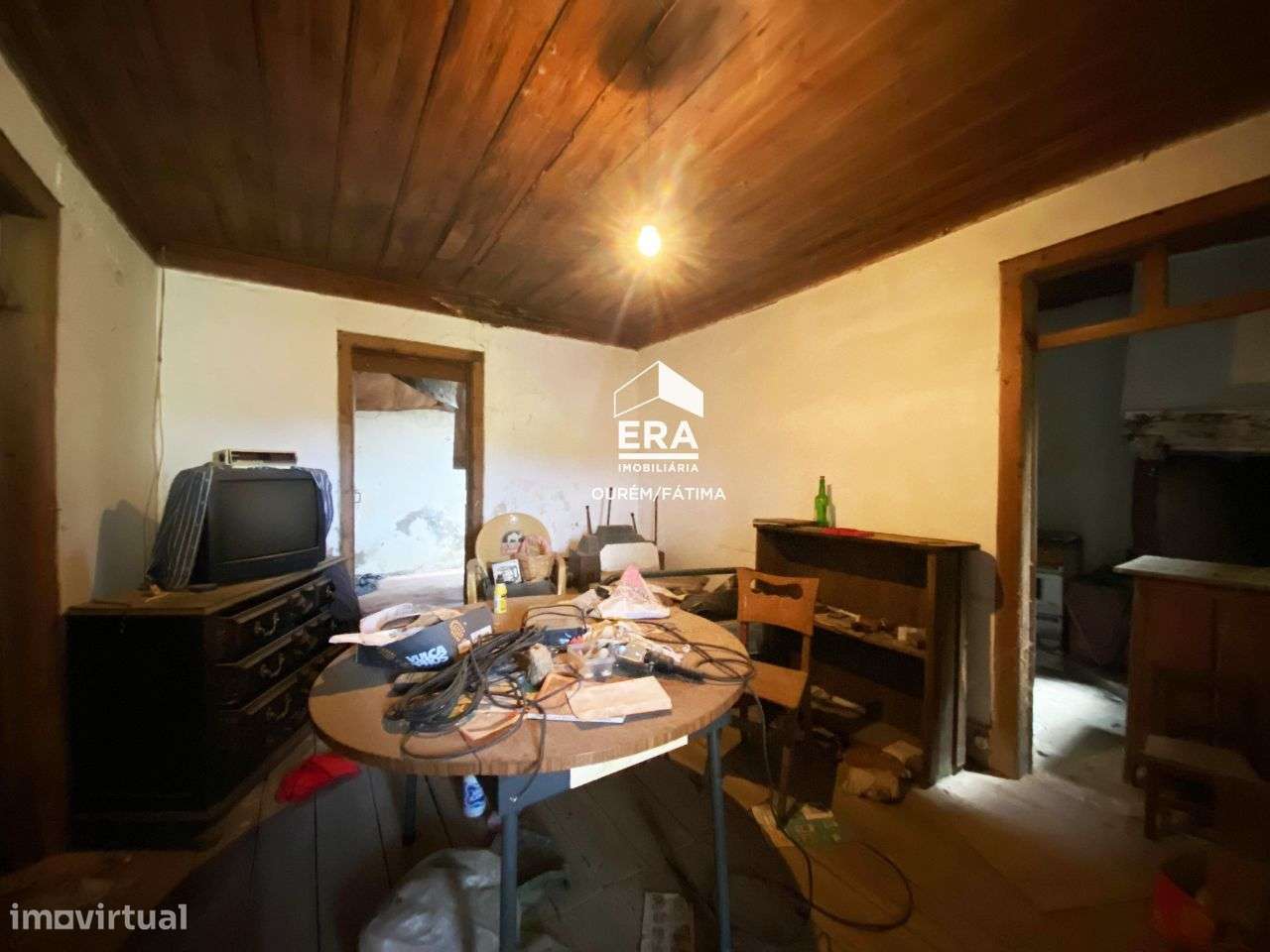 Moradia T2 para reconstrução em Urqueira, Ourém. - Grande imagem: 5/20