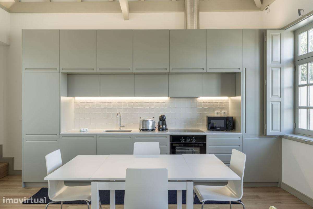 Apartamento com 2 quartos - localizado em Cedofeita Porto - Grande imagem: 4/8