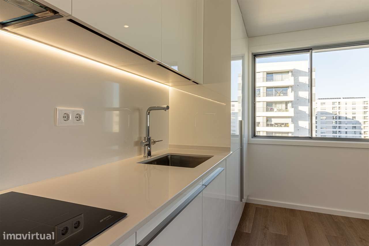 Apartamento T2 Novo a estrear no Condomínio Lago Altear-6