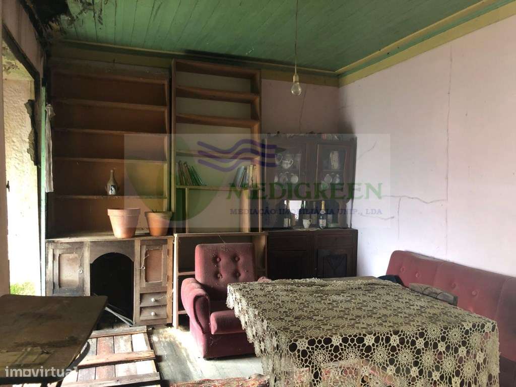 MORADIA PARA RESTAURO | SILVA ESCURA - Grande imagem: 5/23