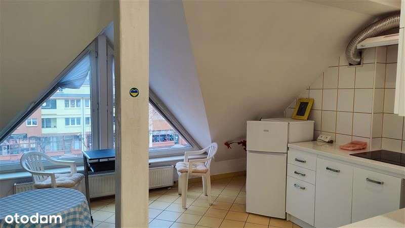 Lokal mieszkalno-usługowy w centrum Lidzbarka-12