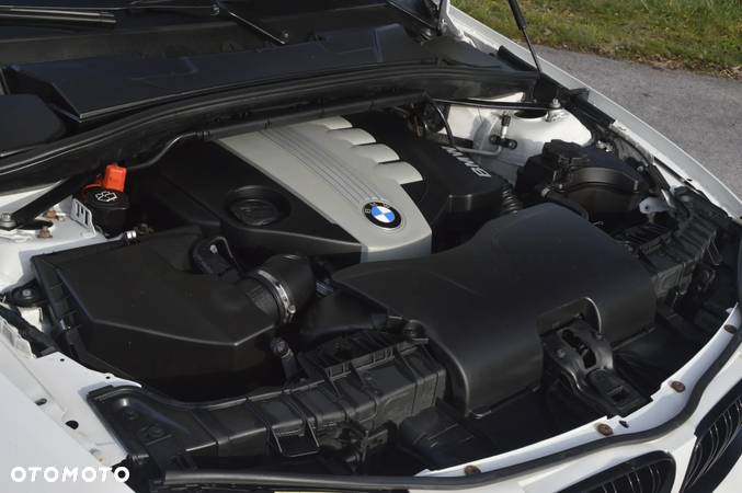 BMW Seria 1 118d - 22