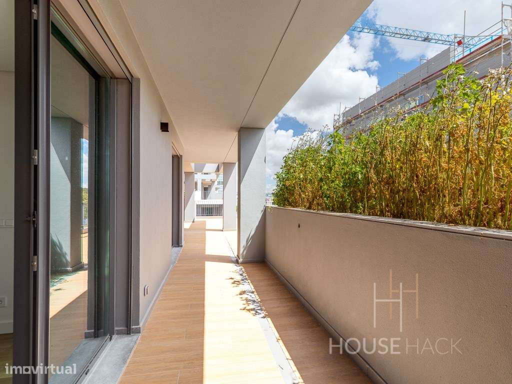 Penthouse T4 de luxo em Miraflores-44