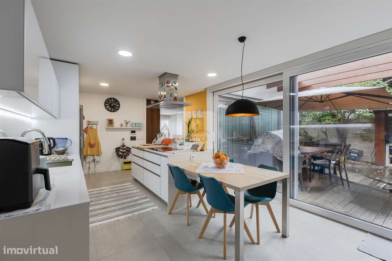 Moradia T4 Jardim e Terraço Senhora da Hora | Moradia T4 Matosinhos-10