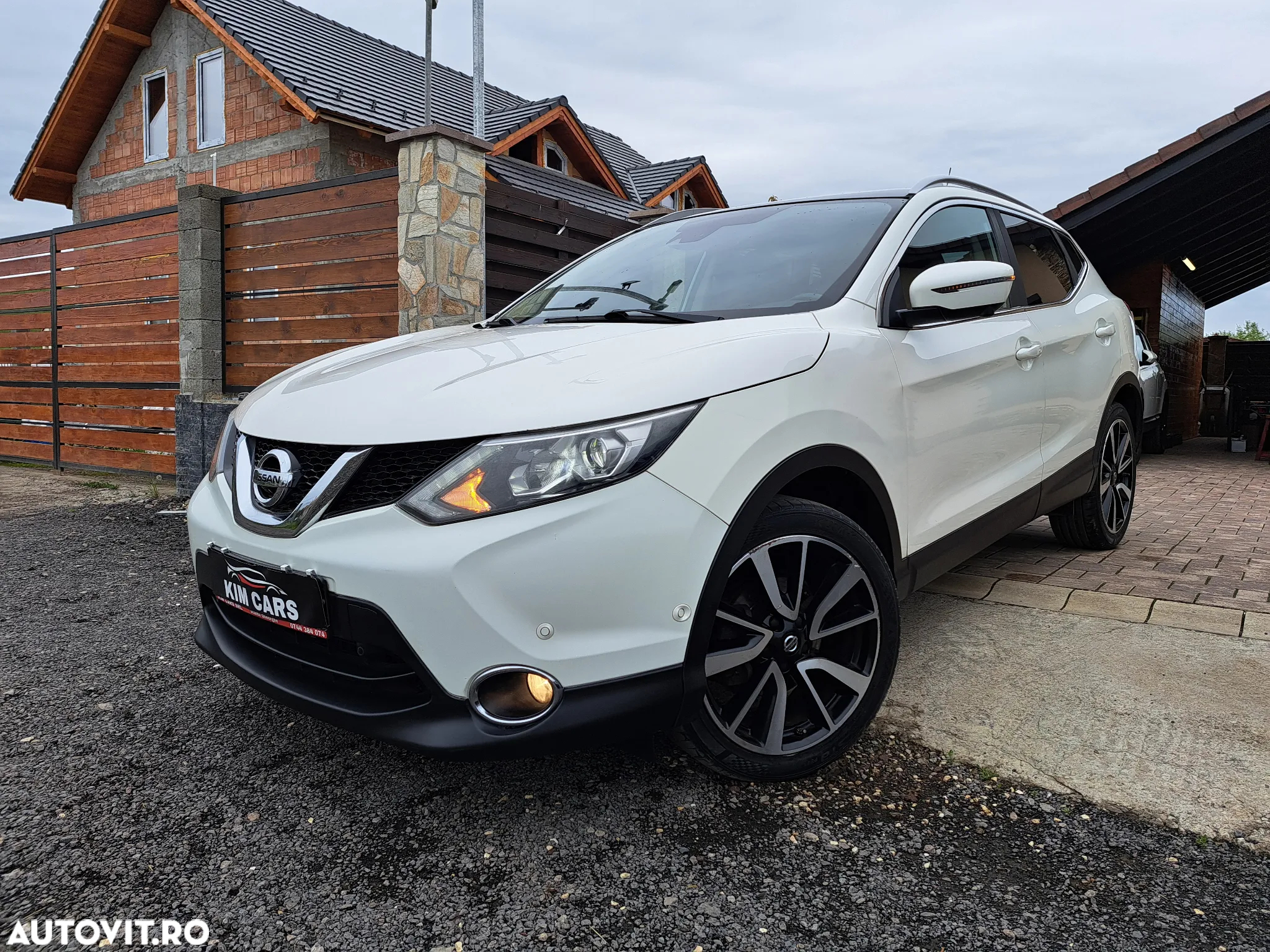 Nissan Qashqai 1.5 DCI Start/Stop Tekna - 3