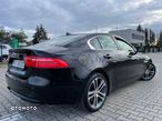 Jaguar XE 2.0 D AWD Prestige - 5