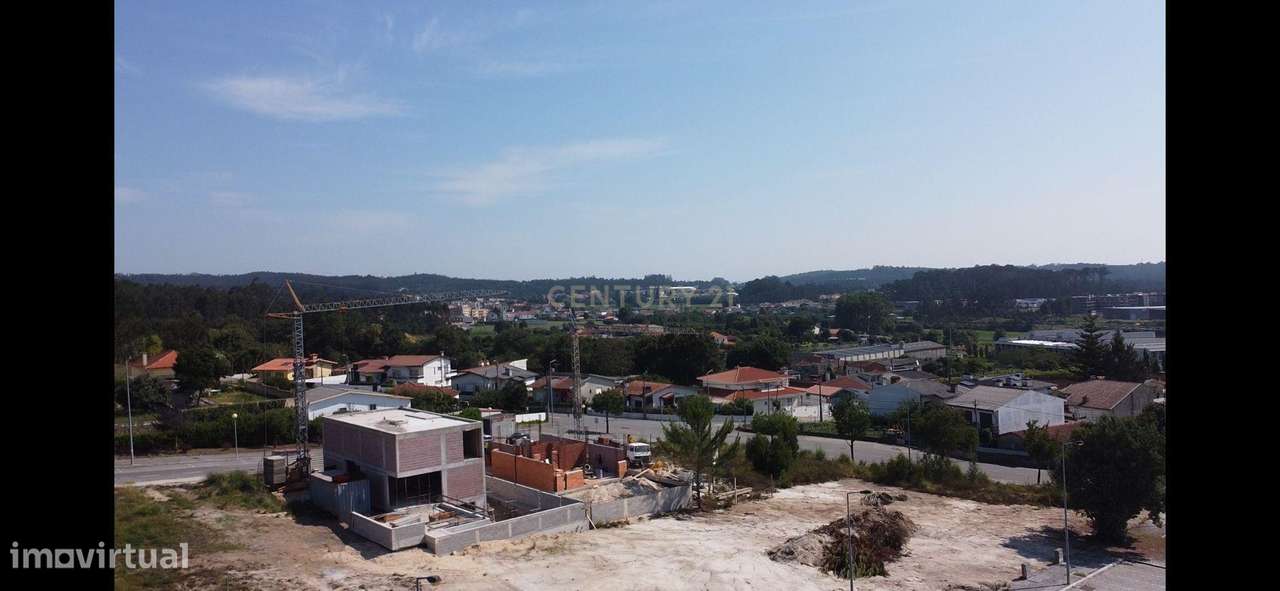 Lote Para Construção de Moradia - Lote 2 - ISMAI - Grande imagem: 4/8