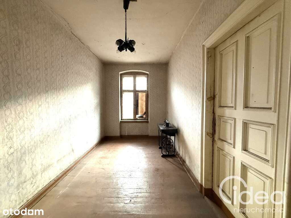 Centrum, balkon, 3 pokoje, 73,17m2, do remontu-4