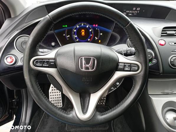 Honda Civic 1.8 Comfort - 12