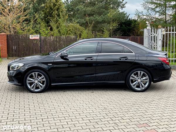 Mercedes-Benz CLA 180 d 7G-DCT AMG Line - 4