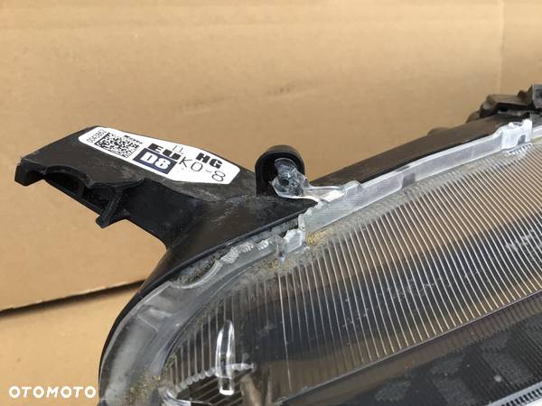 Lampa przednia lewa Toyota Yaris lV 4 Full Led - 4