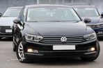 Volkswagen Passat - 2