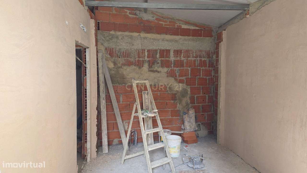 Lourel Sintra,  moradia T2 térrea, nova a estrear-9