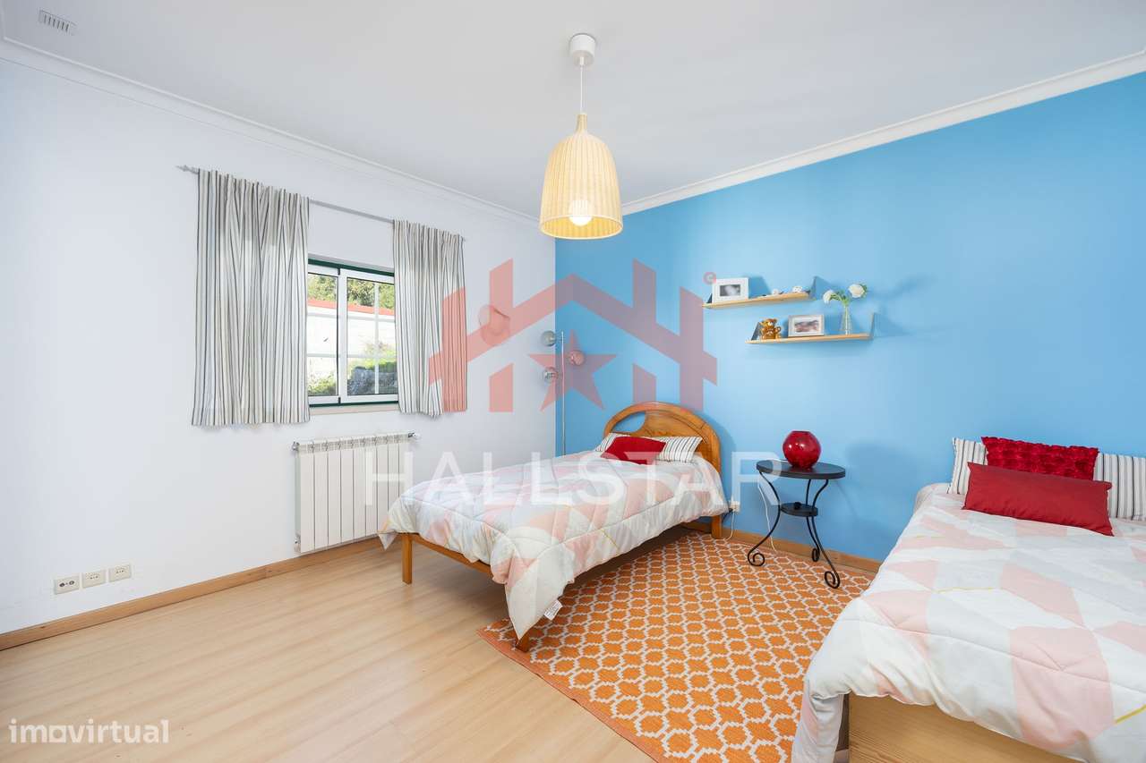 Moradia T3 Isolada / Aquecimento Central / Torre-15