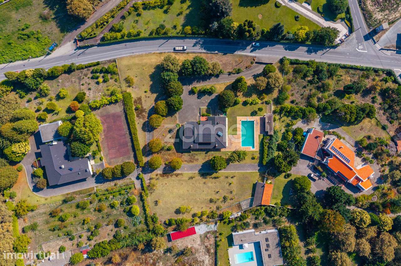 Moradia T3 com piscina a 10 minutos do centro de Guimarães - Grande imagem: 4/24