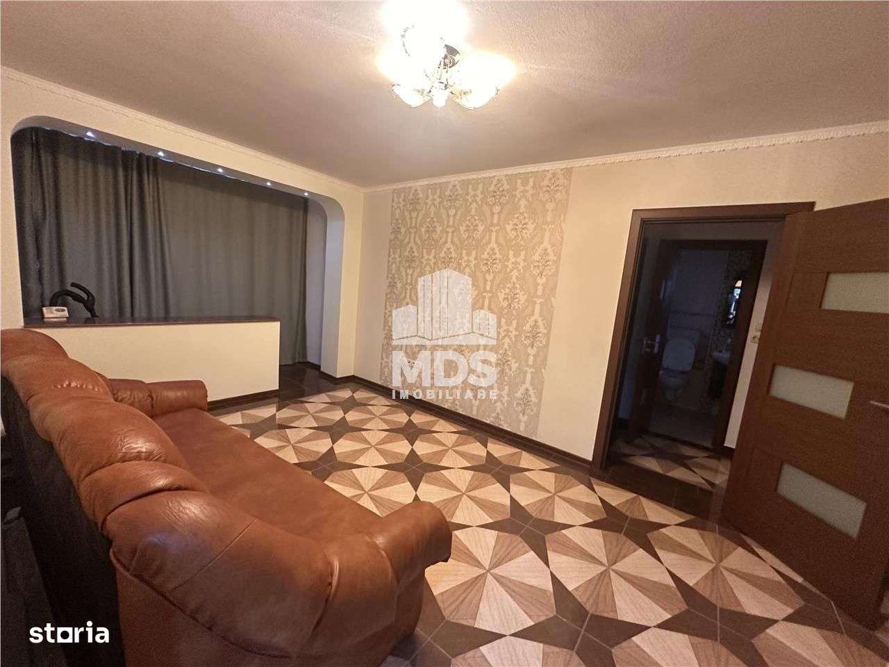 Decomandat la etajul 1 in bloc anvelopat-10