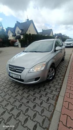 Kia Ceed - 2