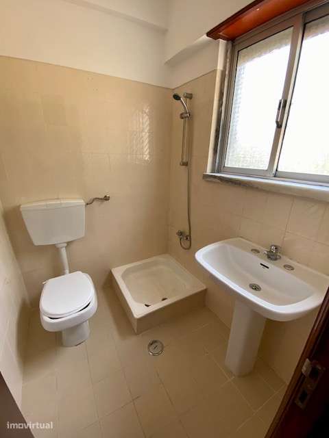 Apartamento t2 à venda no Pendão-7