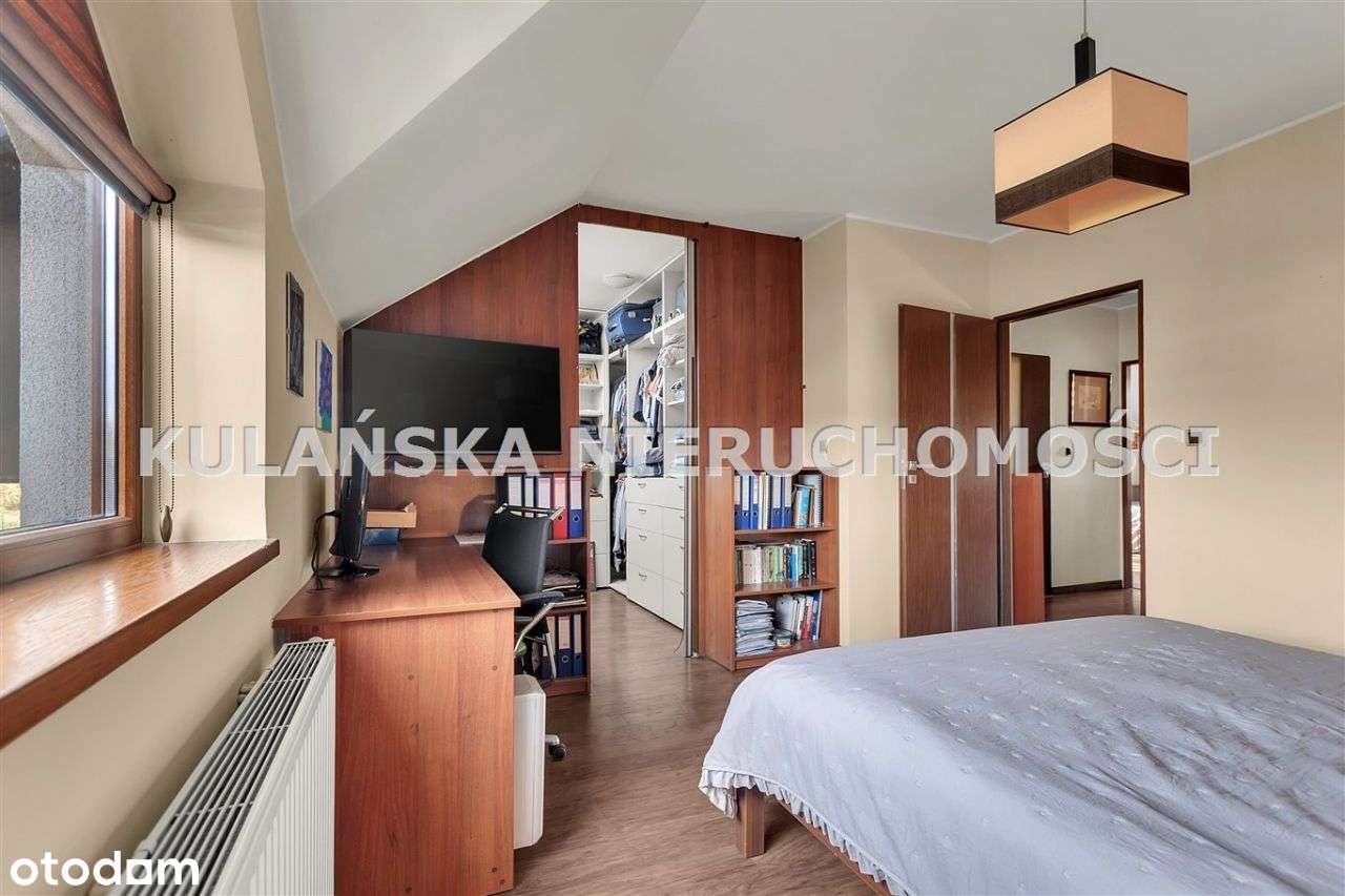 Idealny dom dla rodziny-ogródek, kominek, las!-5