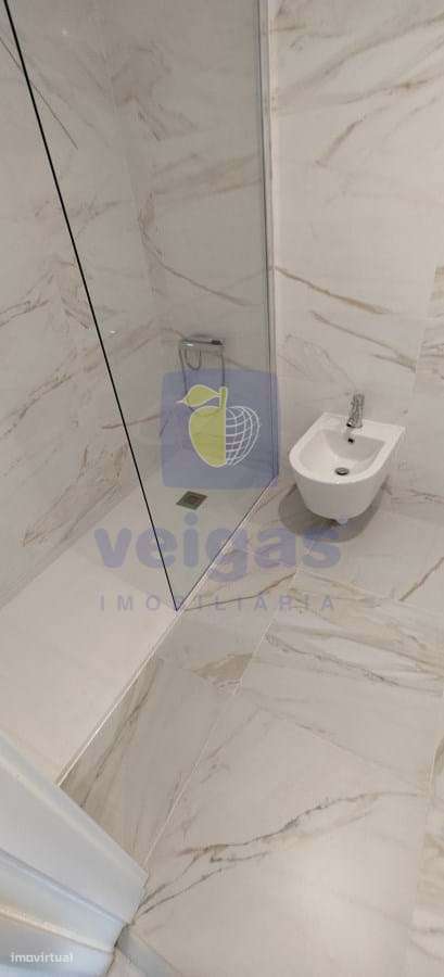 T3 em Santa Marta do Pinhal com Parqueamento - Corroios - Grande imagem: 5/24