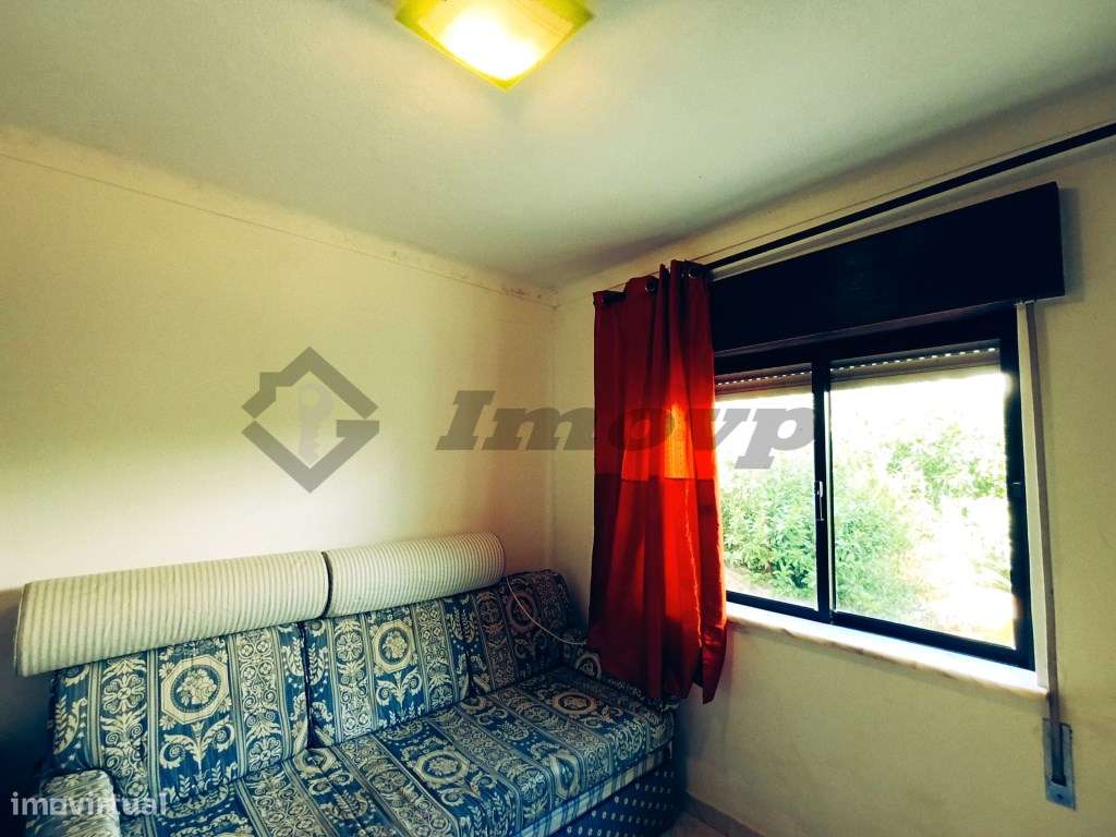 Moradia T3 com amplo terreno a 1,5 km da praia, Vila do Bispo-13