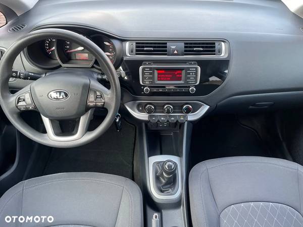 Kia Rio 1.2 Dream-Team Edition - 11