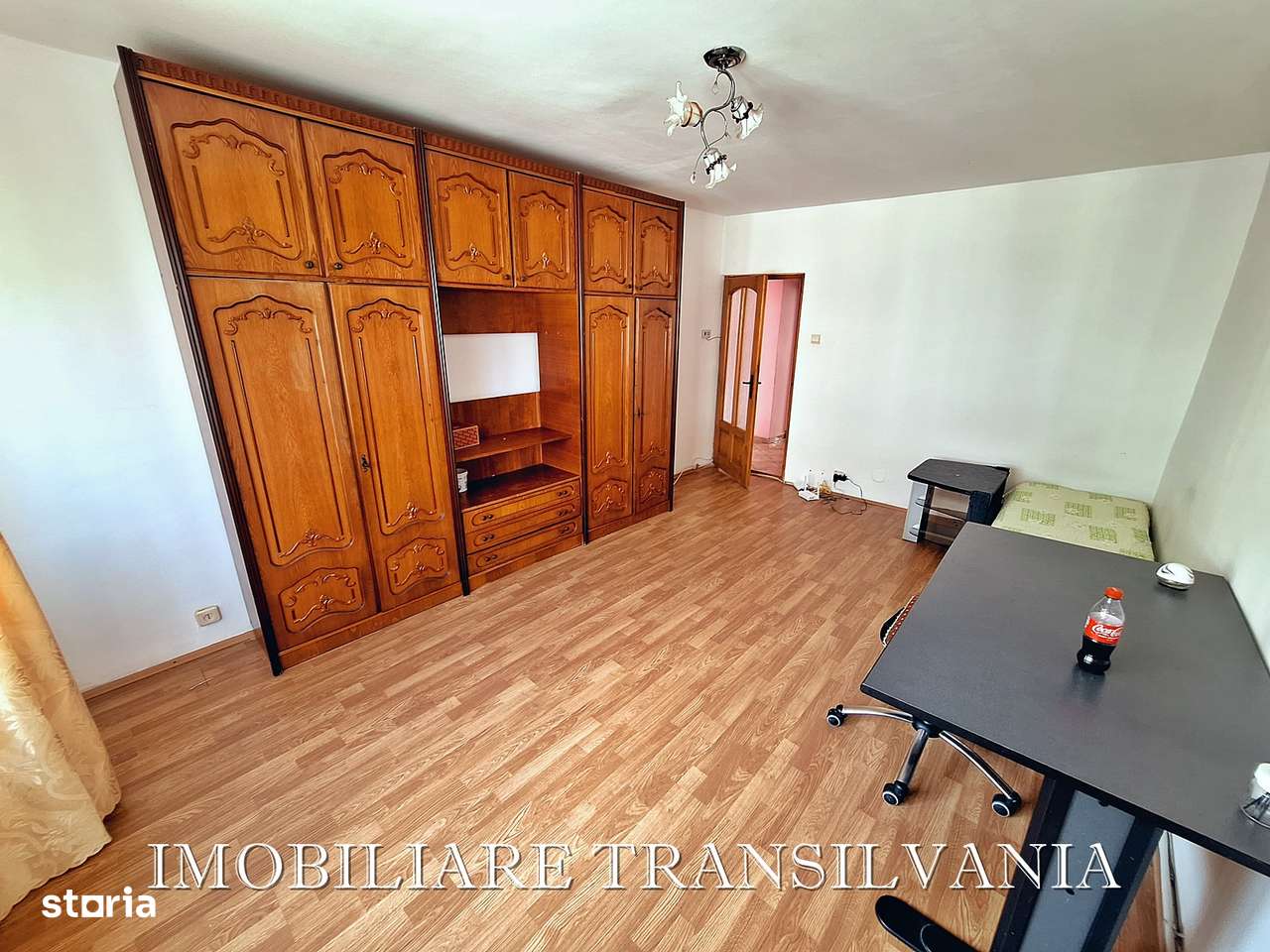 Ap. 2 camere decomandat, et.3 - zona Big-5