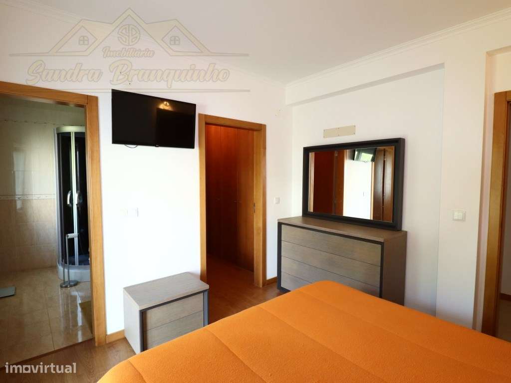 Moradia T3 com garagem e logradouro-36