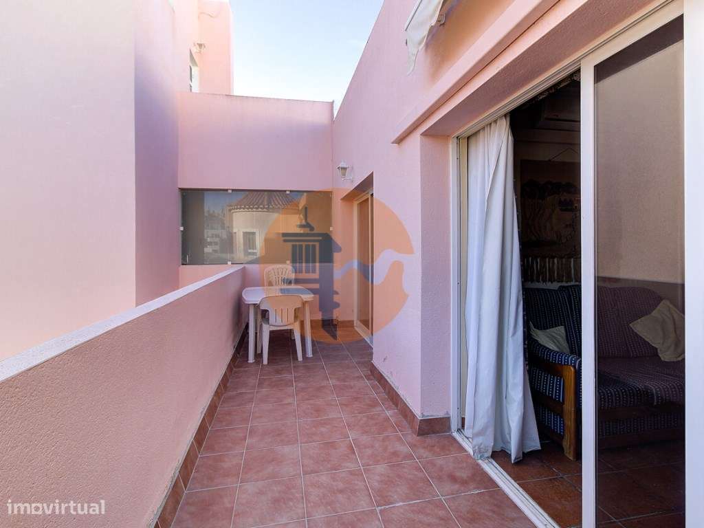 Apartamento T2 com Varanda e Piscina no Parque dos Reis - A 500 m d... - Grande imagem: 3/32