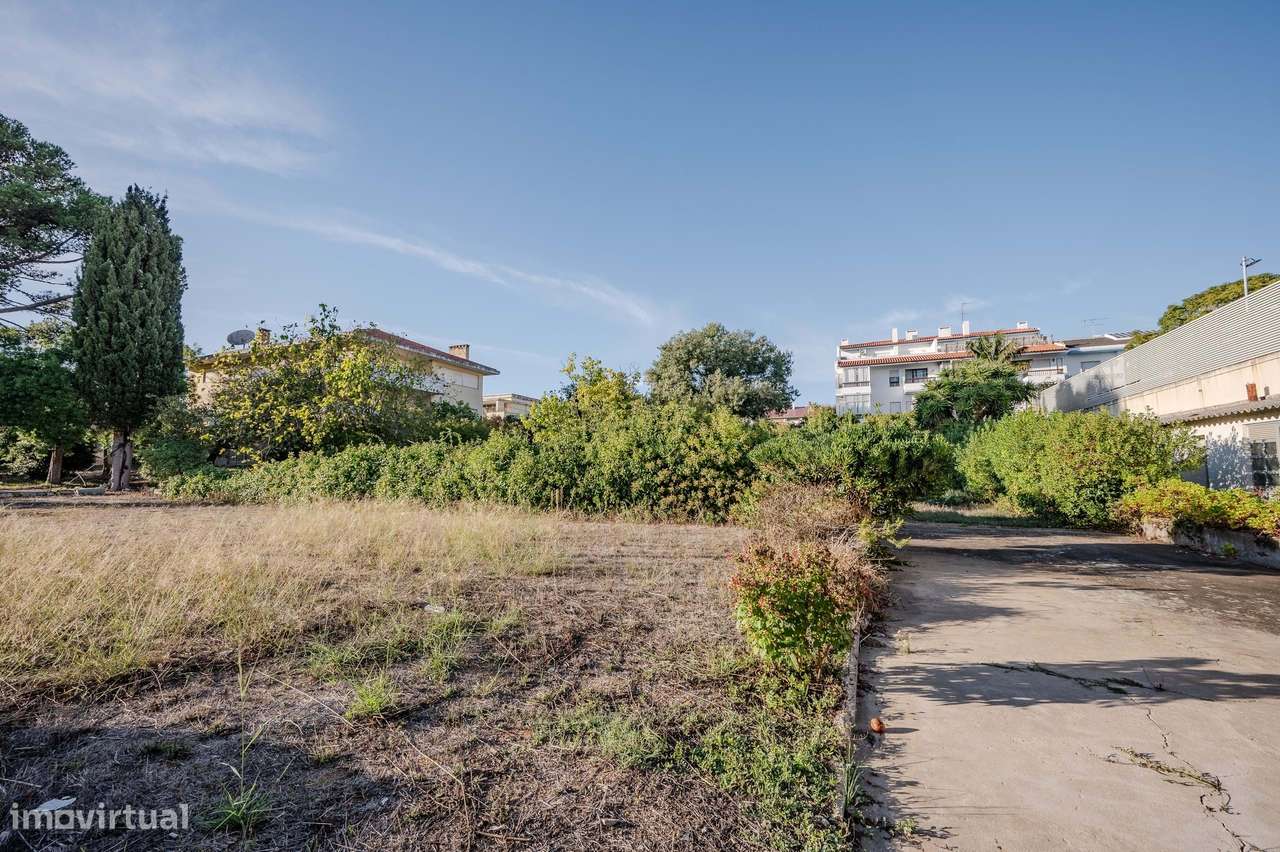 Moradia espaçosa em Carcavelos, junto à estação e à praia-16