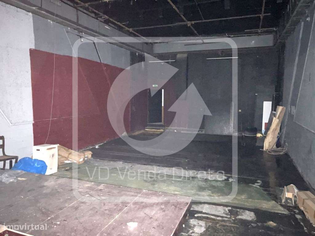 Loja com 450m² na Estrela | 2 Pisos | Excelente localização - IMÓVE...-15